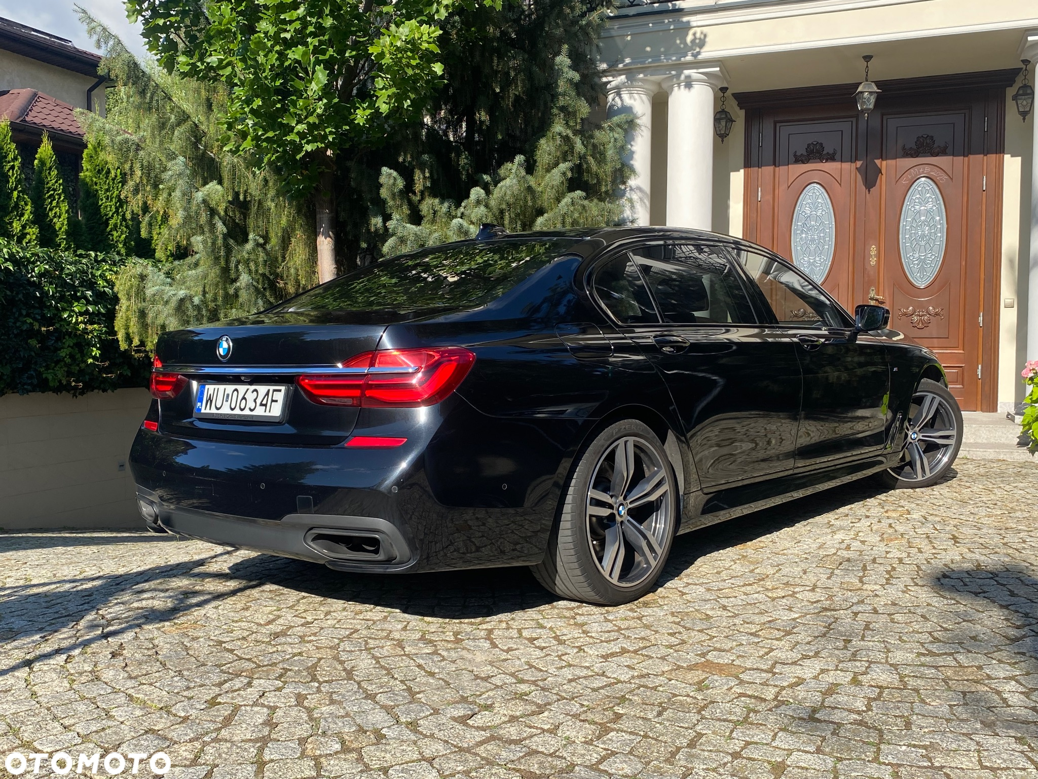 BMW Seria 7 750Li xDrive - 5