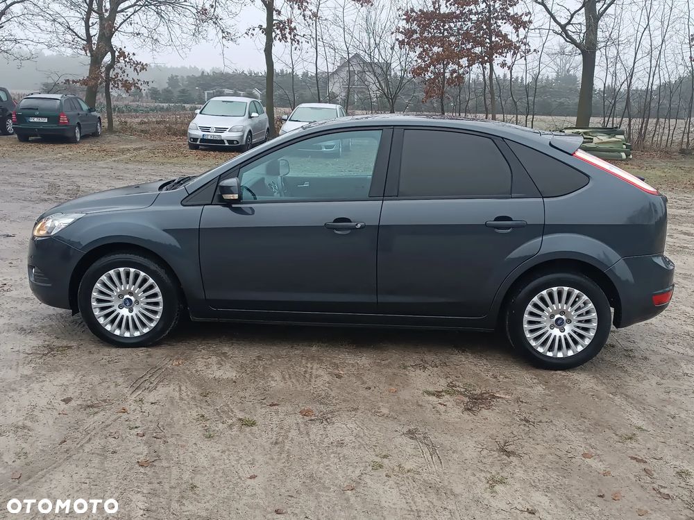 Ford Focus 1.8 Titanium - 2