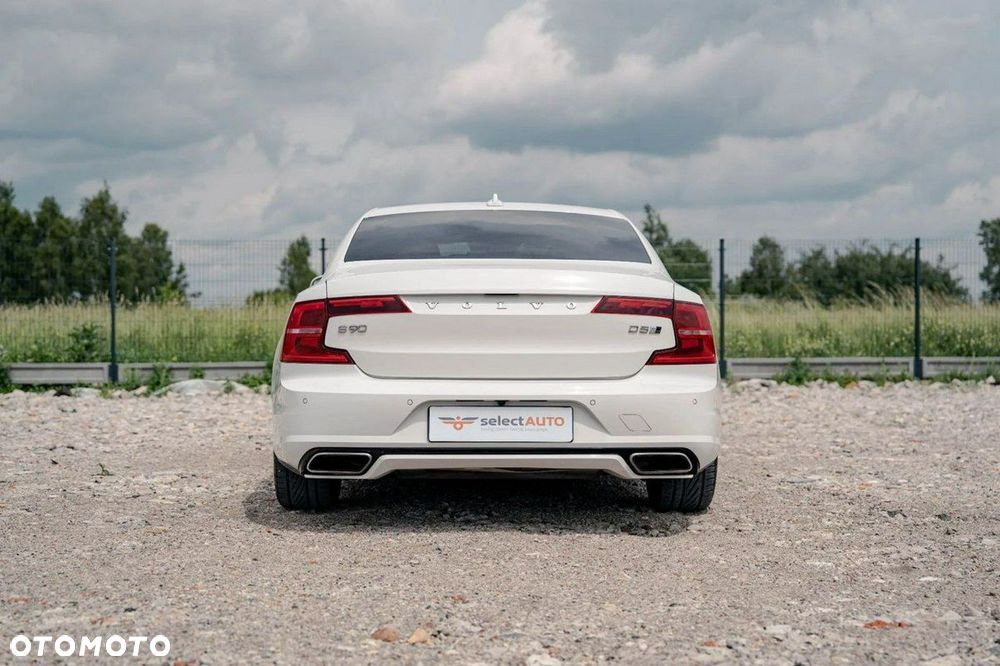Volvo S90 - 5