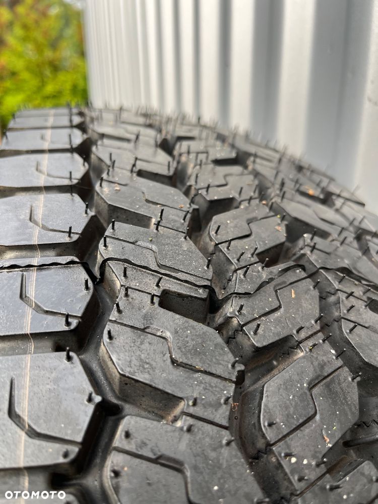 NOWA Opona Michelin X Multi 215/75R 17.5” - 4