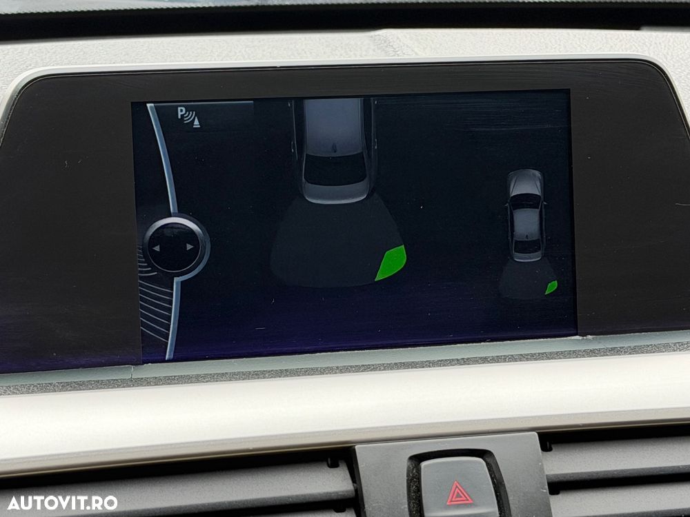 BMW Seria 3 318d Aut. - 33