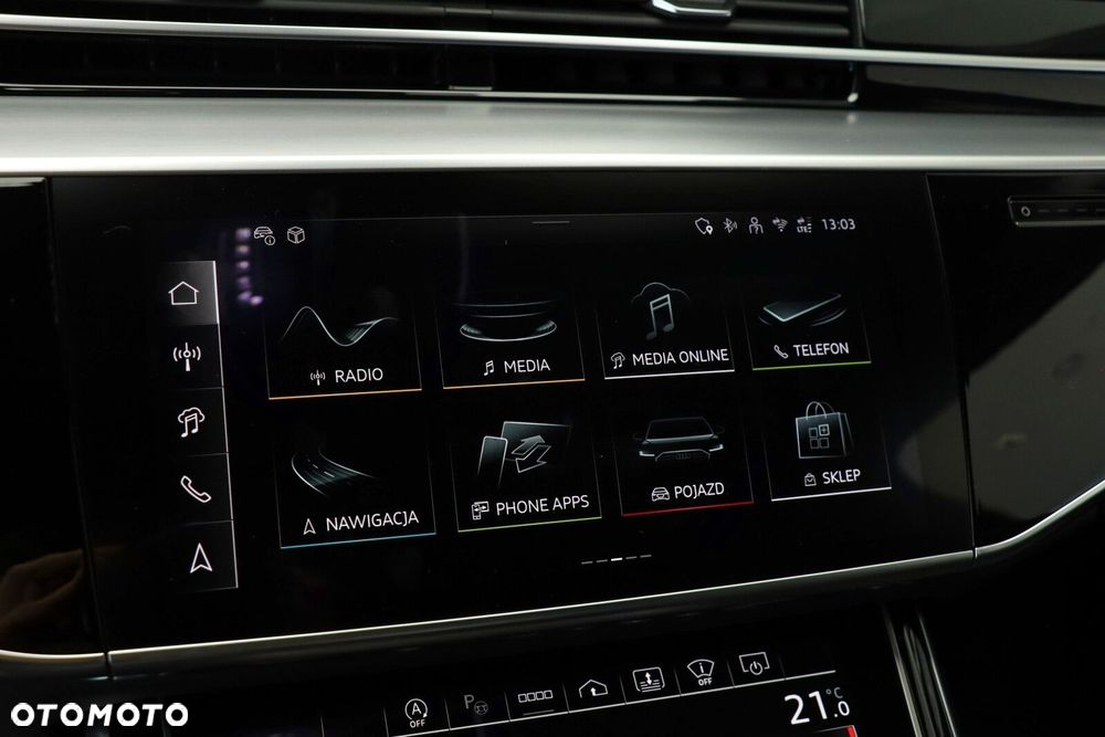 Audi S8 - 35