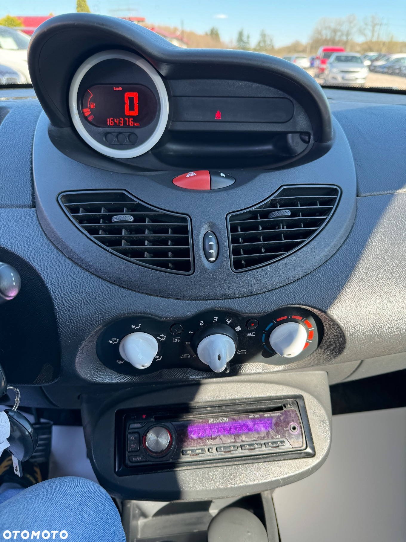 Renault Twingo 1.2 LEV 16V 75 Yahoo - 13