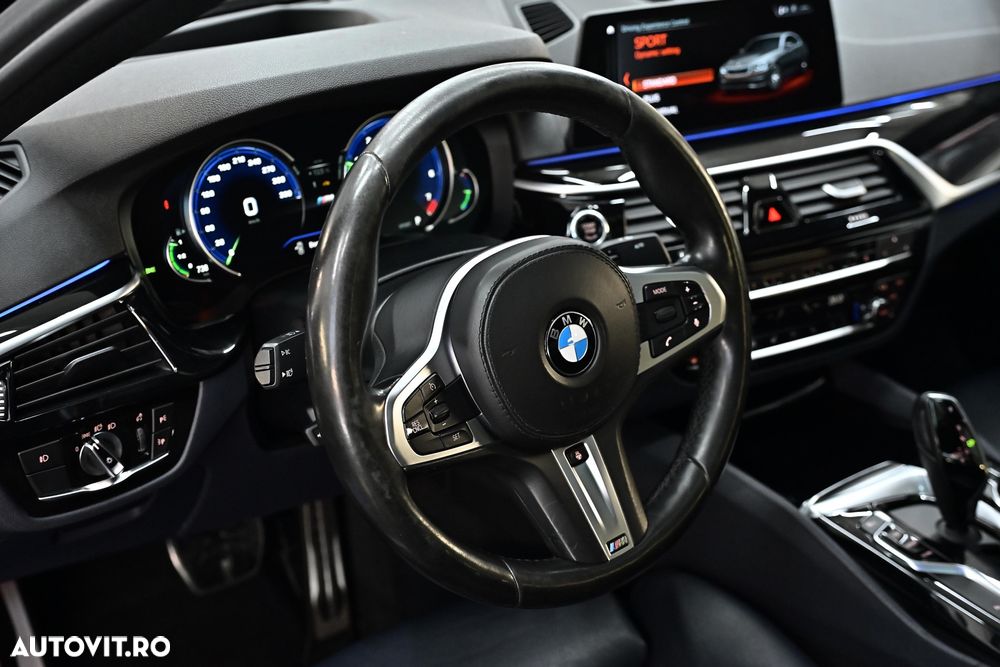 BMW Seria 5 530i xDrive AT - 19