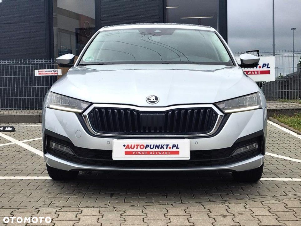 Skoda Octavia - 2