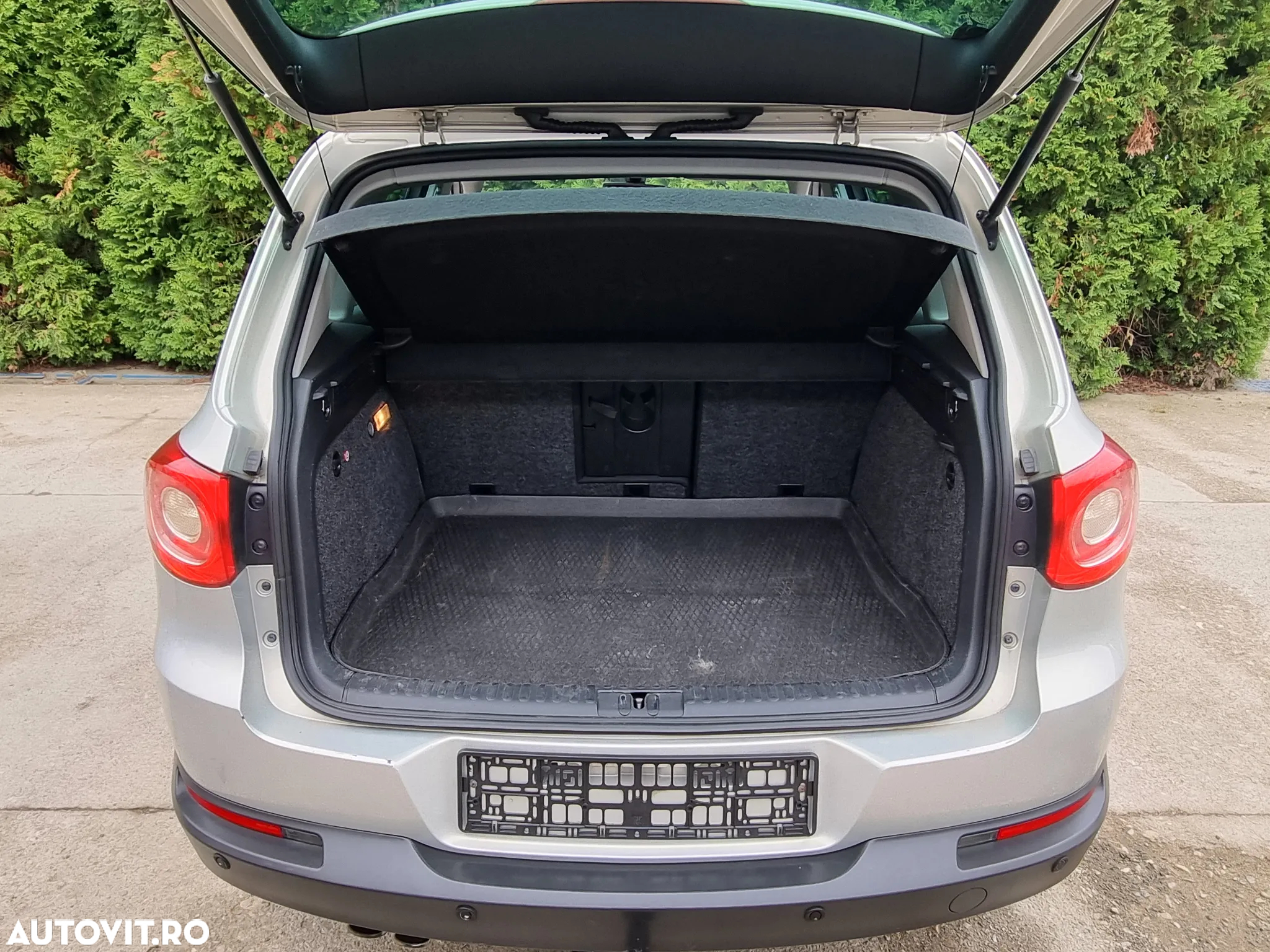 Volkswagen Tiguan 2.0 TDI DPF 4Motion Team - 11