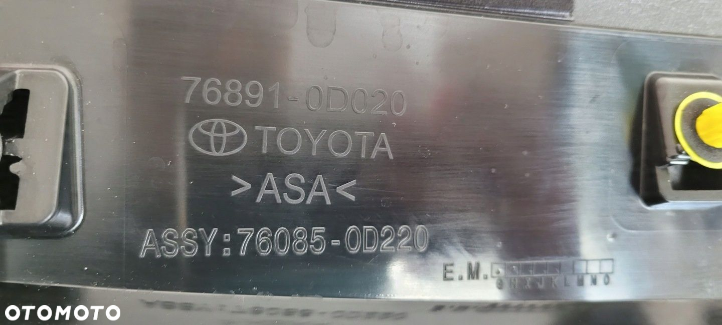 BLENDA KLAPY SPOILER TOYOTA YARIS CROSS 2020- - 12