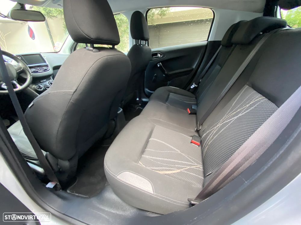 VW Golf Variant 1.6 TDi BlueMotion Trendline - 18