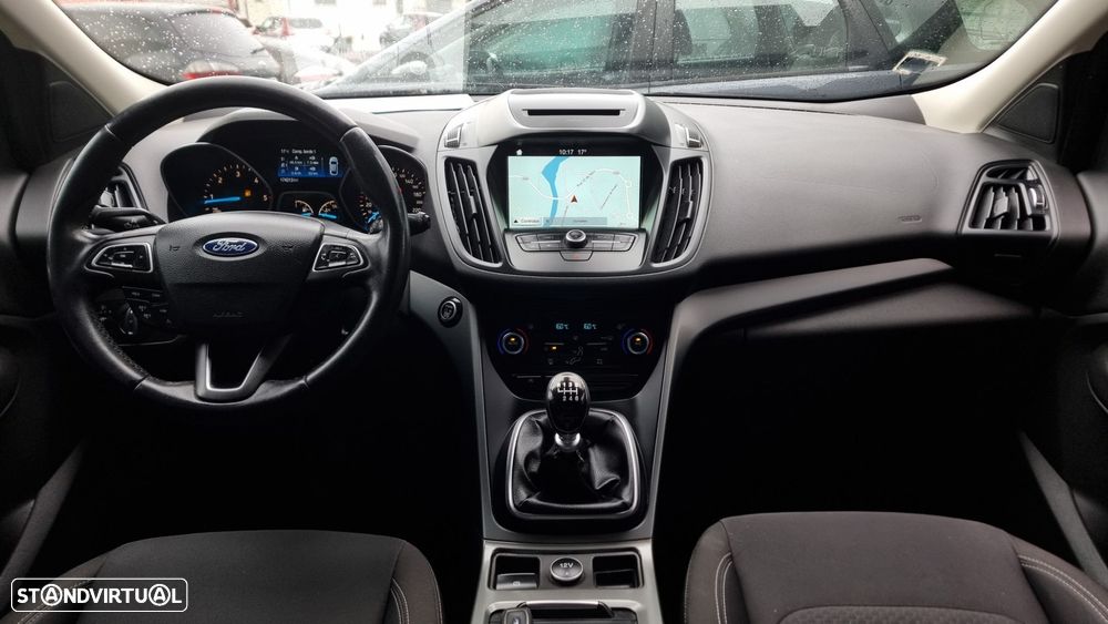 Ford Kuga 1.5 TDCi Titanium - 8