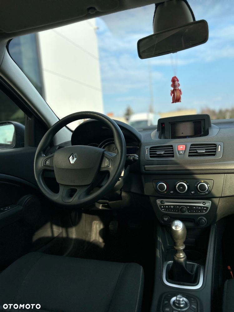 Renault Megane - 11