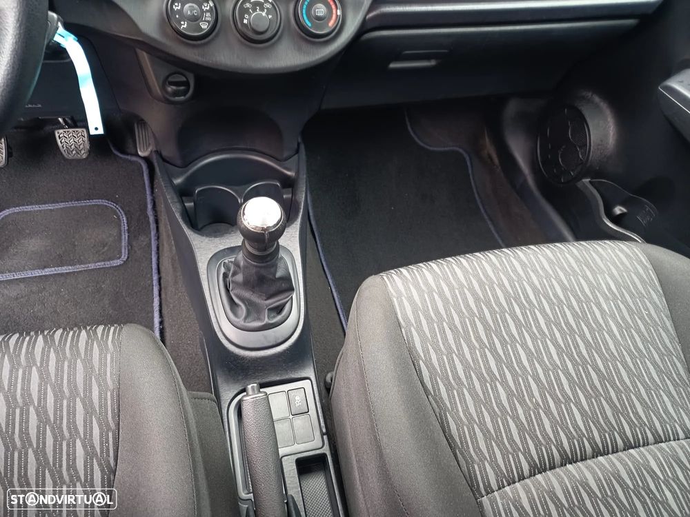 Toyota Yaris 1.0 VVT-i Comfort - 10
