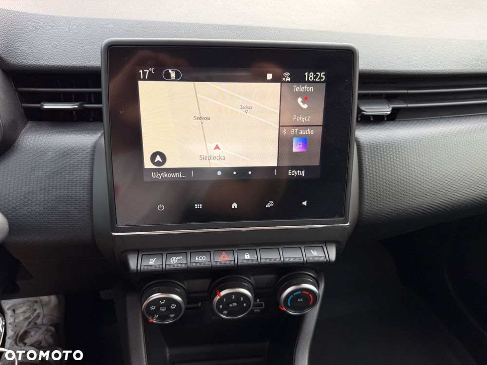 Renault Clio TCe 100 EXPERIENCE - 26