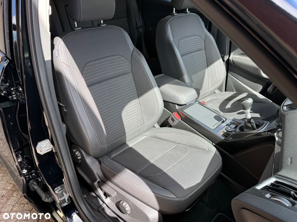 Ford Kuga 2.0 TDCi FWD Titanium Plus - 22