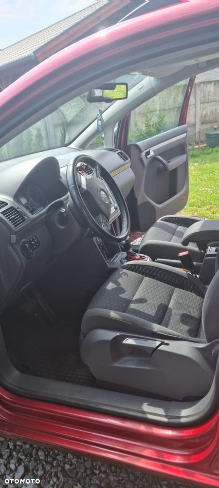 Volkswagen Touran 1.9 TDI Highline DSG - 7