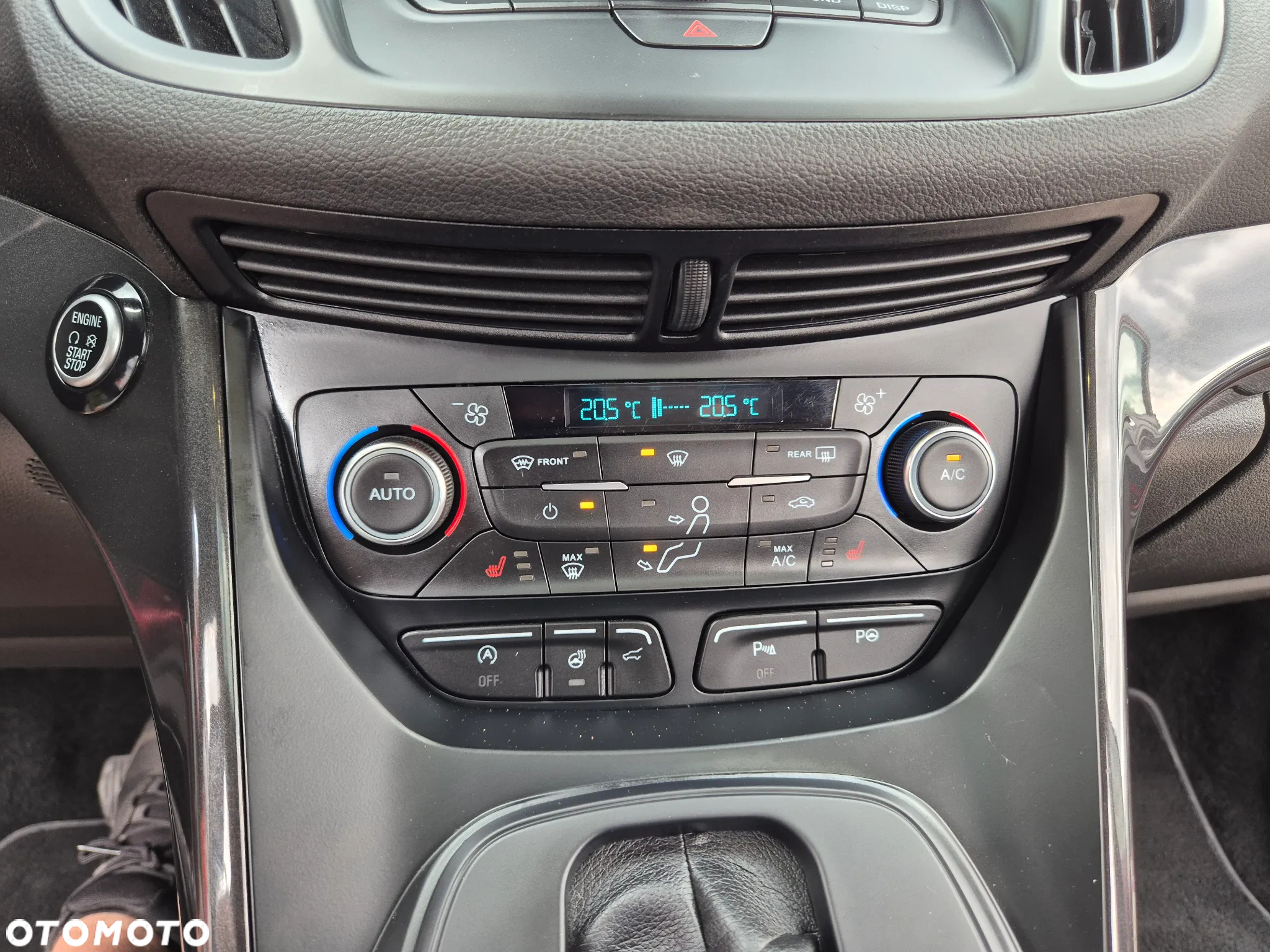 Ford Kuga 2.0 TDCi AWD Titanium - 18