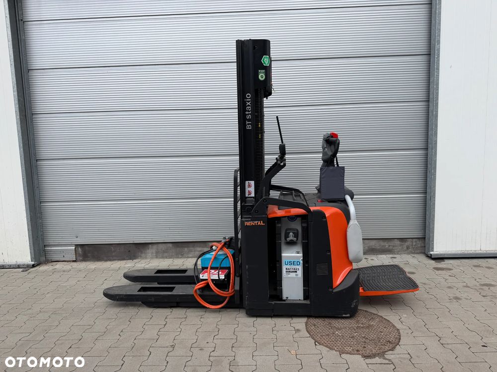 Toyota sztaplarka prowadzony z masztem stacker podest operatora triplex SPE120 Li-ion jak NOWY ponad 50 szt w ofercie tego typu wózków widłowych - 1