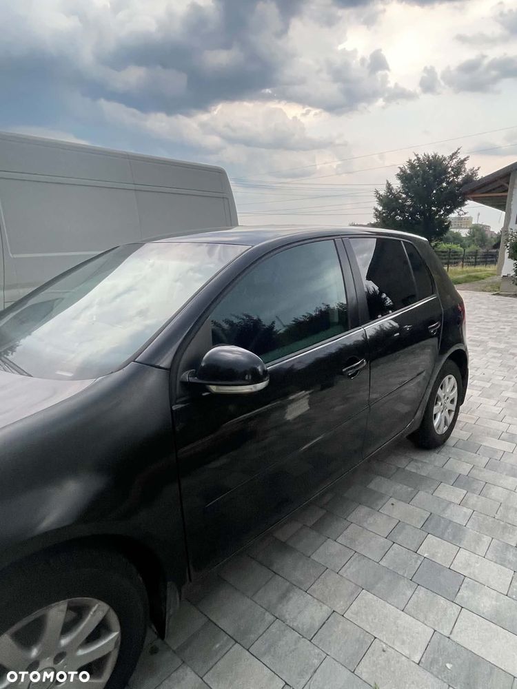 Volkswagen Golf 1.6 Comfortline - 4