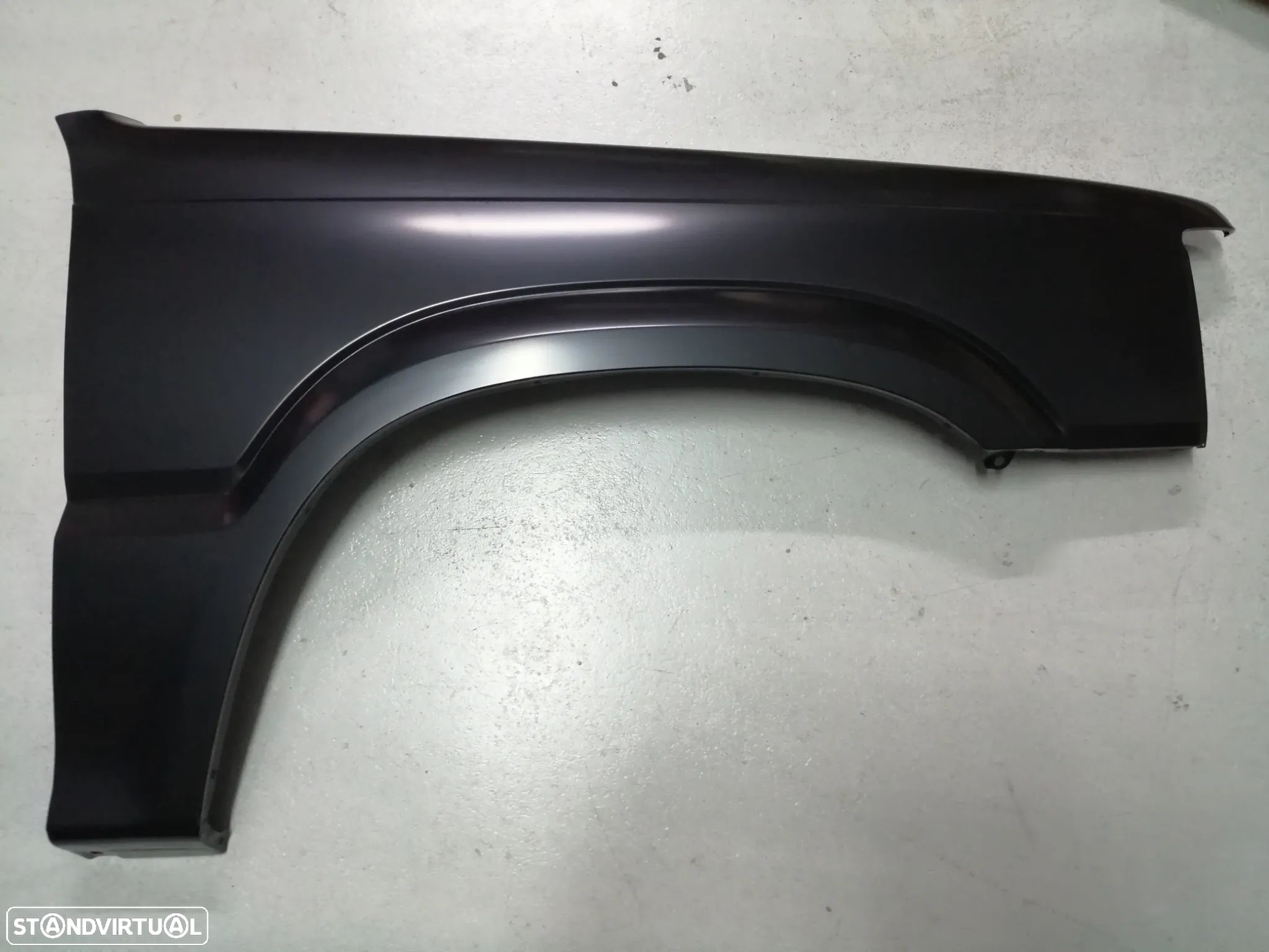 Guarda Lamas - Mazda B2200 - 1