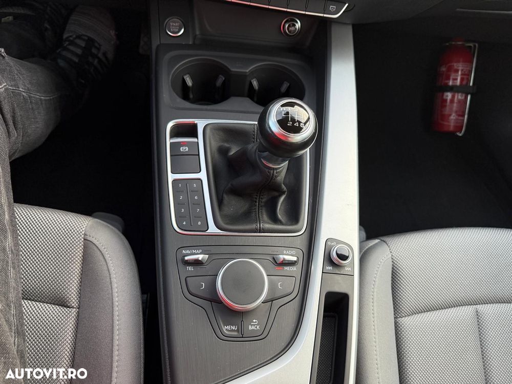 Audi A4 2.0 TDI ultra Sport - 14
