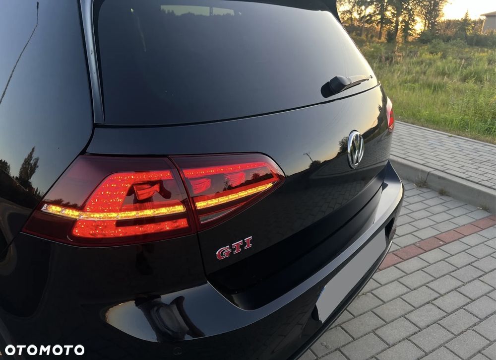 Volkswagen Golf 2.0 TSI BMT GTI Performance - 27