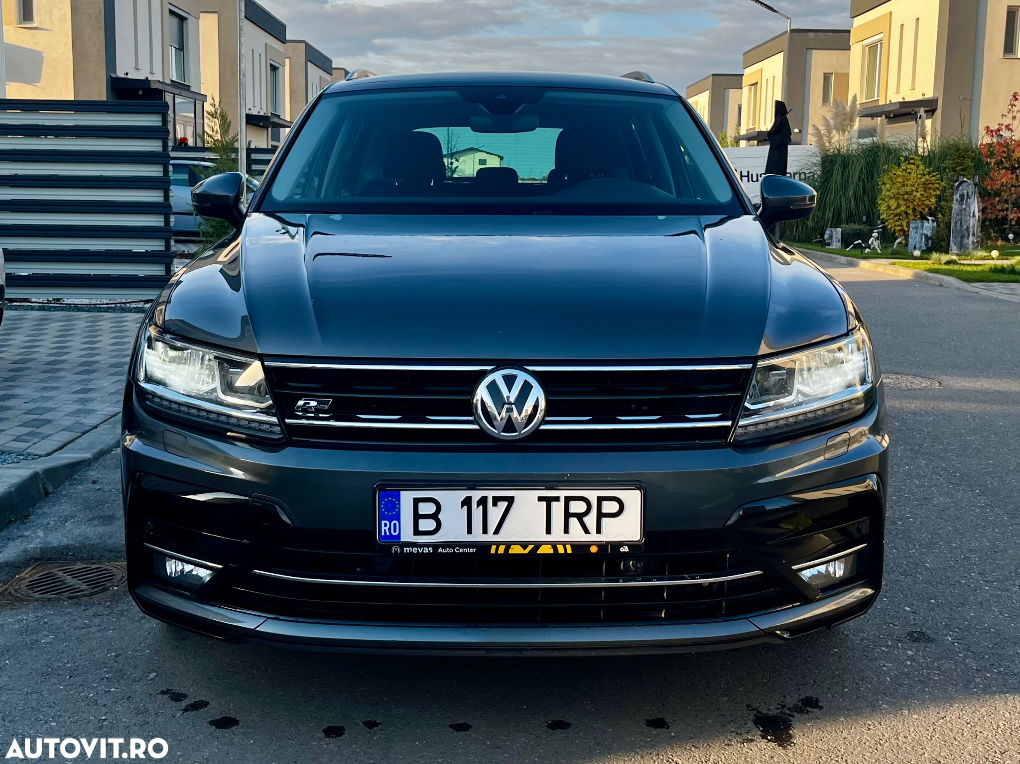 Volkswagen Tiguan 2.0 TDI 4Mot DSG Highline - 3