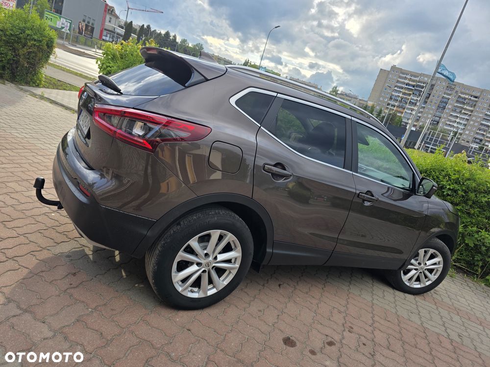 Nissan Qashqai 1.3 DIG-T Tekna EU6d - 29