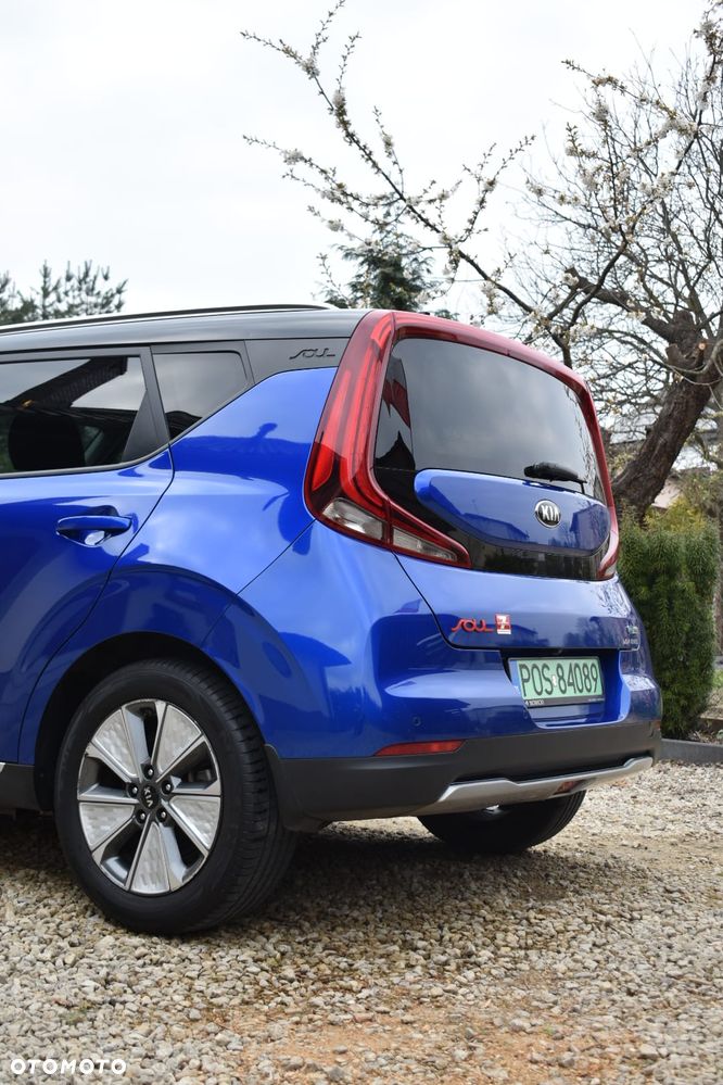 Kia Soul 64kWh L - 13
