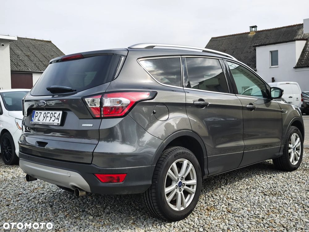 Ford Kuga 1.5 EcoBoost 2x4 Cool & Connect - 10