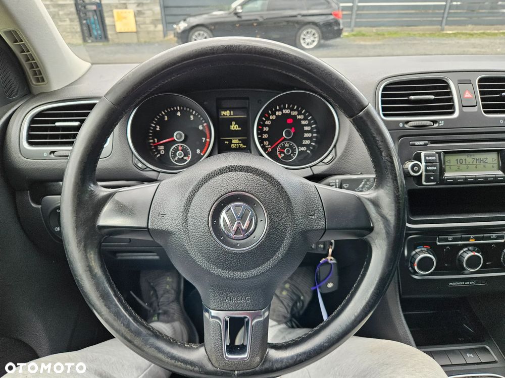 Volkswagen Golf 1.4 Team - 10