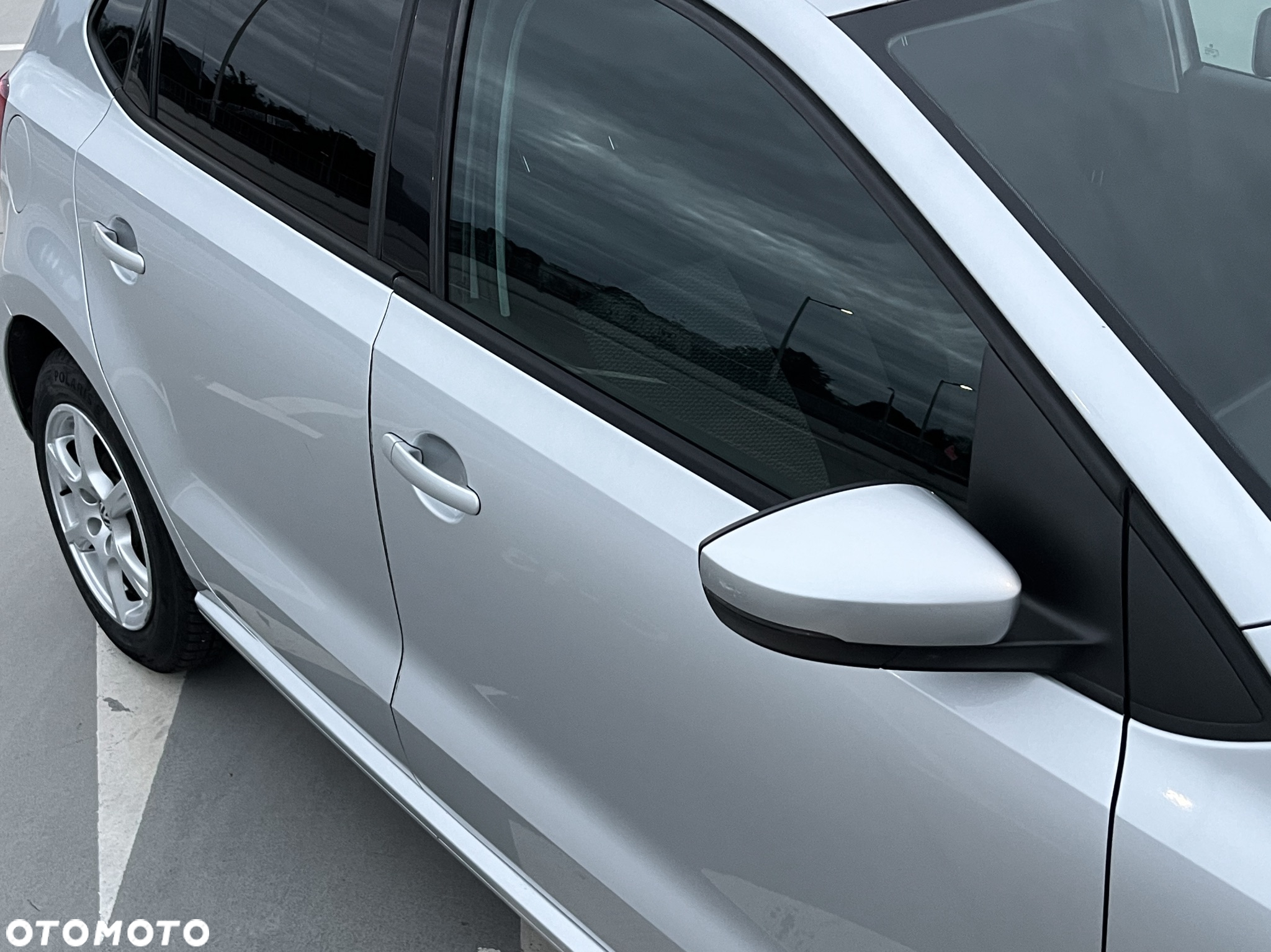 Volkswagen Polo 1.4 16V Trendline - 8