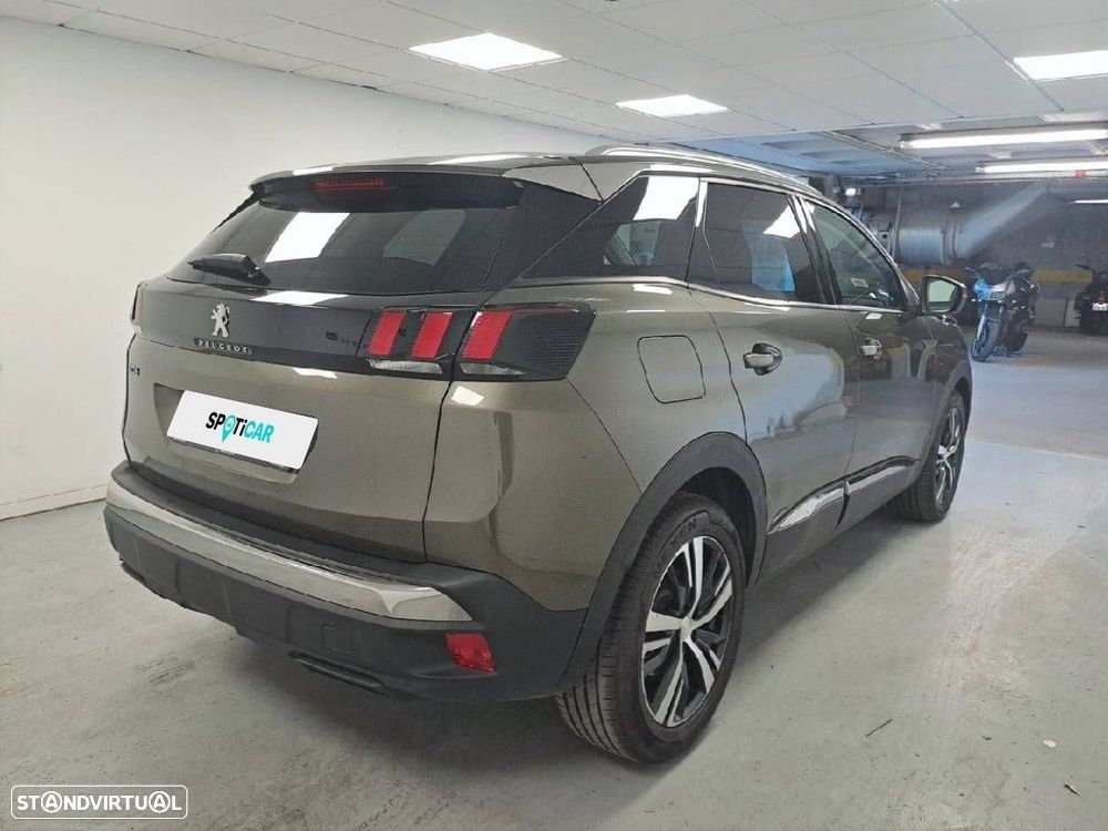 Peugeot 3008 1.5 BlueHDi Allure EAT8 - 4