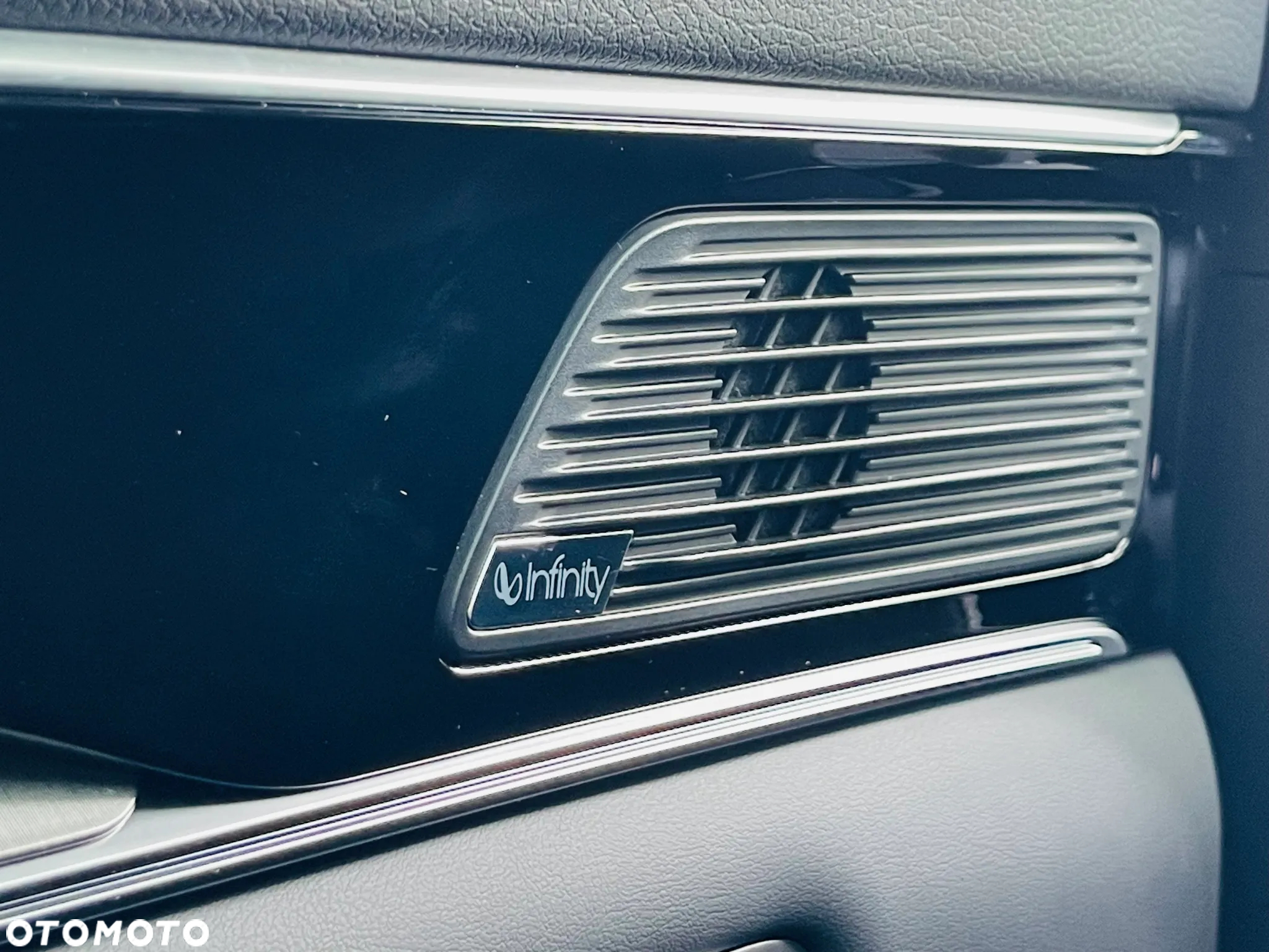 BYD Seal U - 9