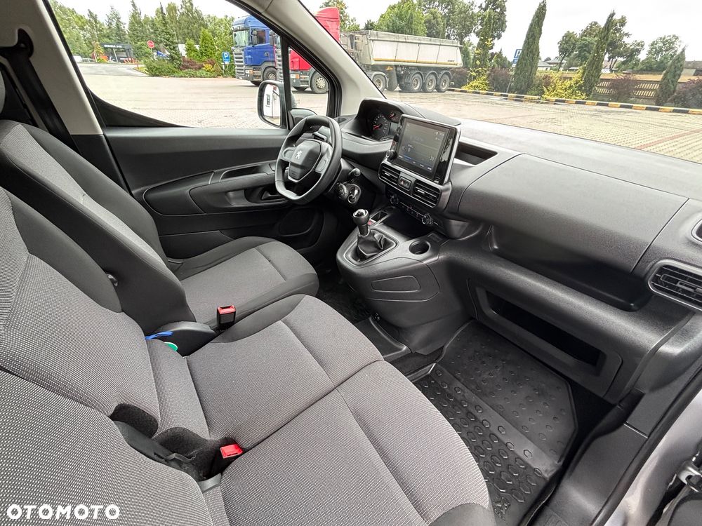 Peugeot Partner - 27