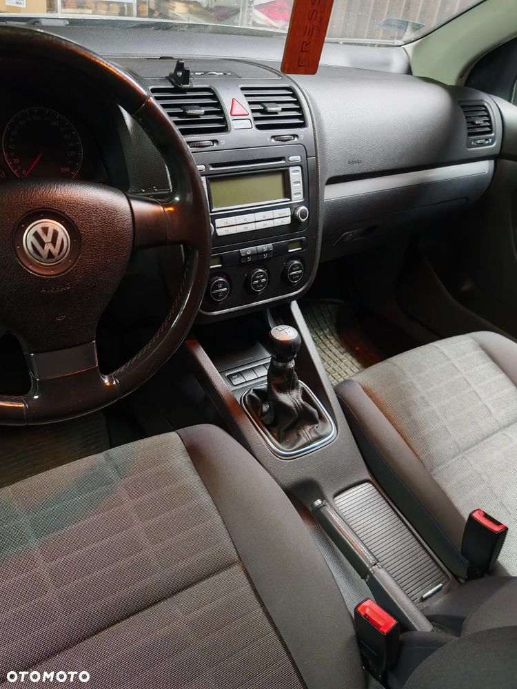 Volkswagen Golf 1.6 Trendline - 18