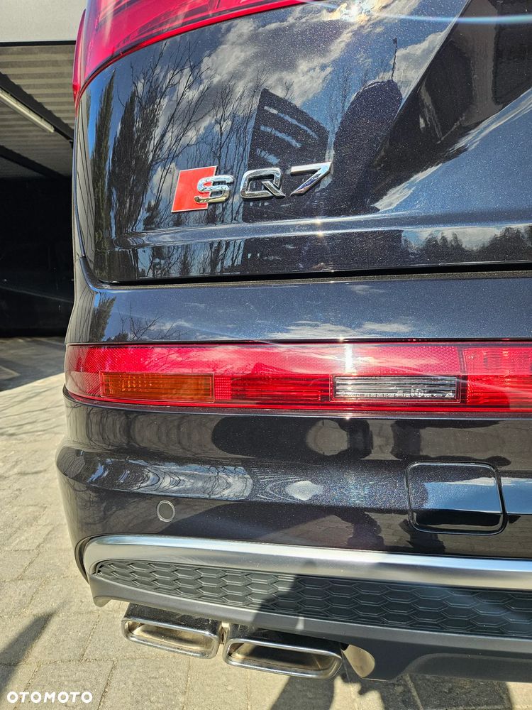 Audi SQ7 - 15