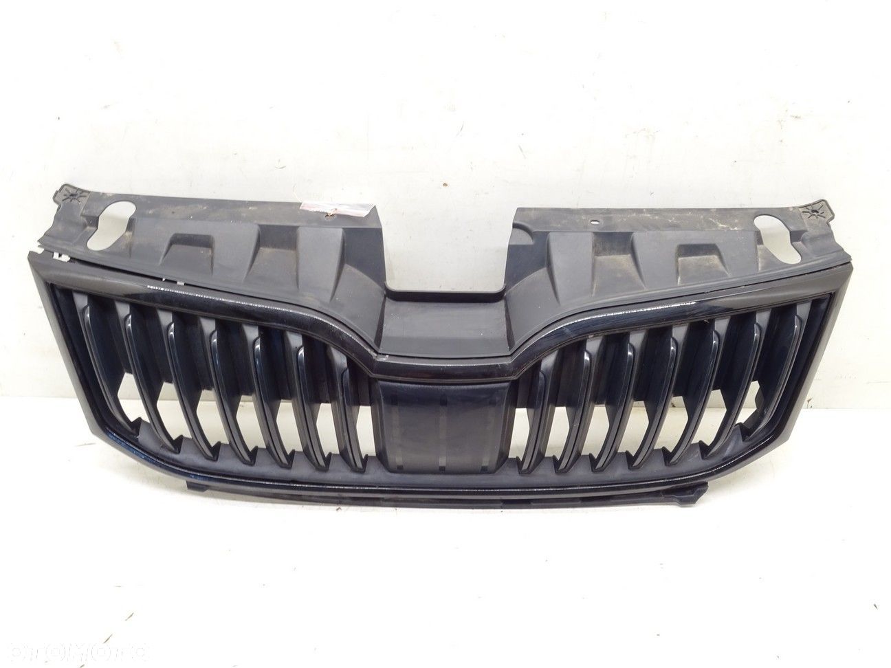 ATRAPA GRILL - 130.00 PLN - SKODA OCTAVIA III Combi (5E5, 5E6) 2012 - 2022 2.0 TDI RS 135 kW [184 - 1
