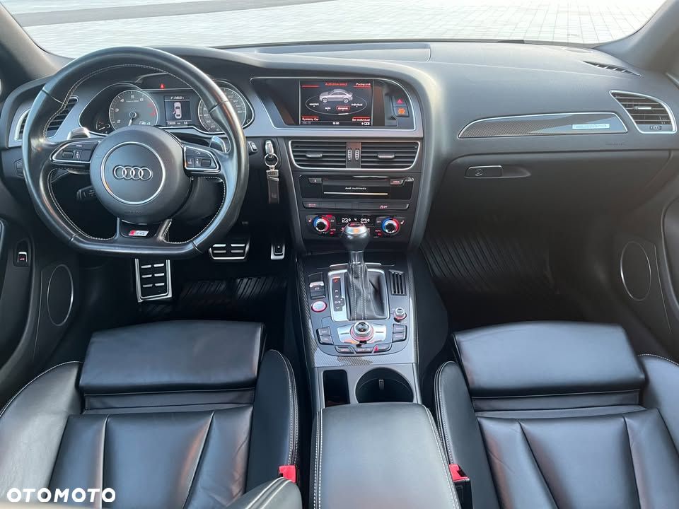 Audi S4 Limousine - 8