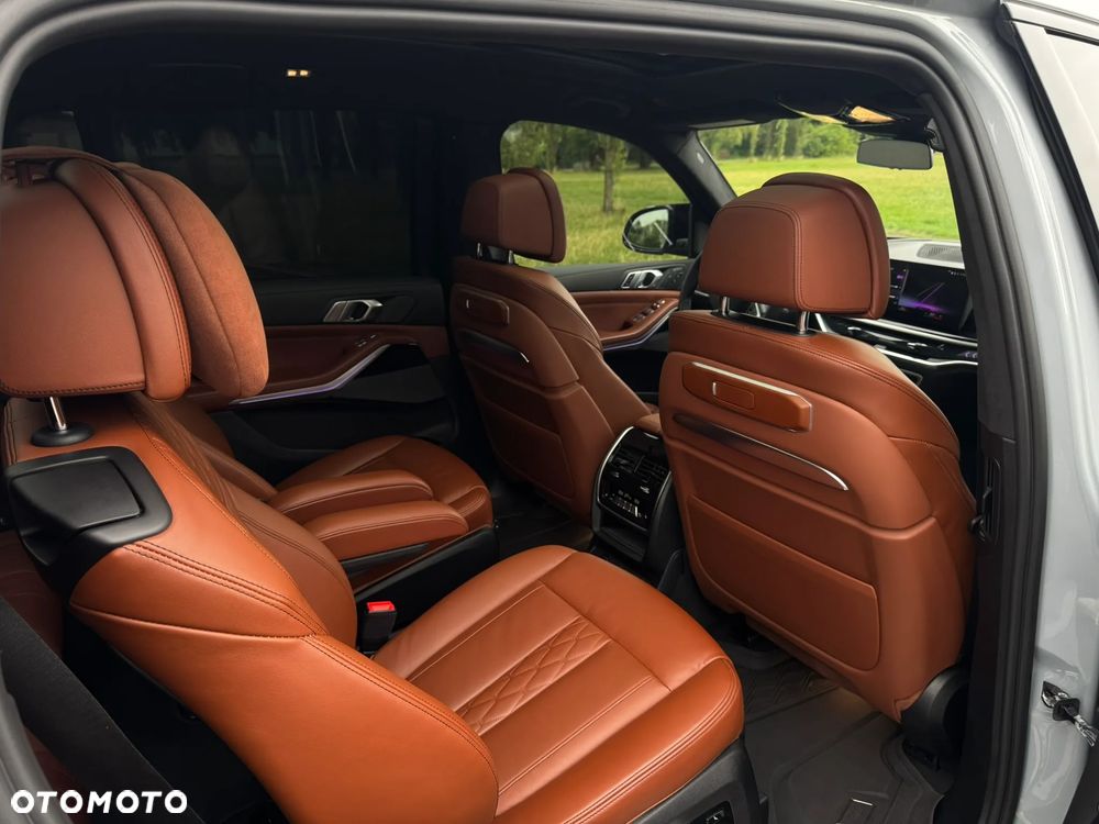 BMW X7 xDrive40i mHEV M Sport Edition sport - 26