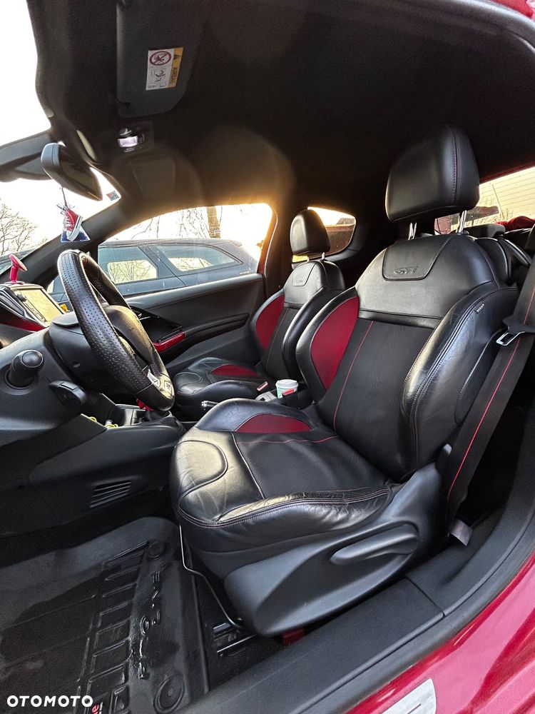 Peugeot 208 GTI 200 THP - 13