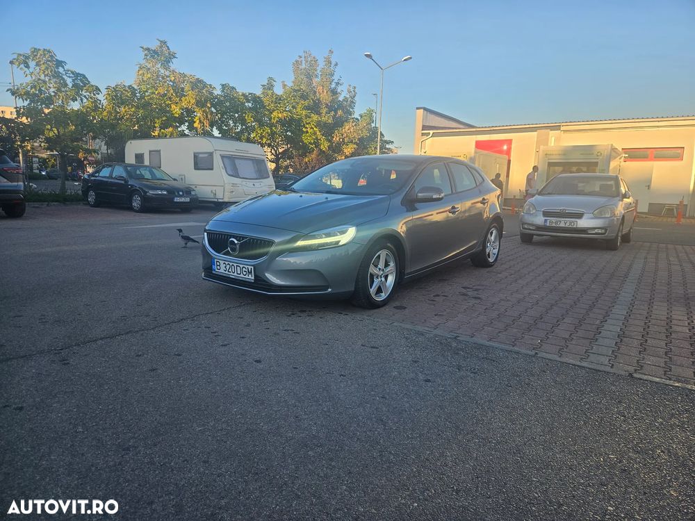 Volvo V40 D2 - 1