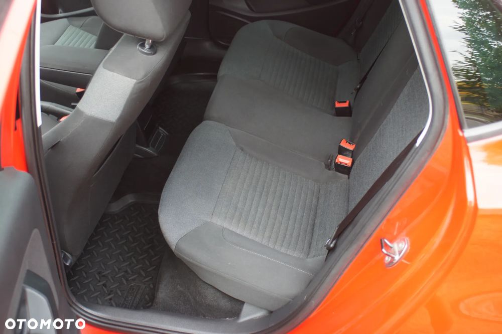 Volkswagen Polo 1.2 TSI Blue Motion Technology Comfortline - 20