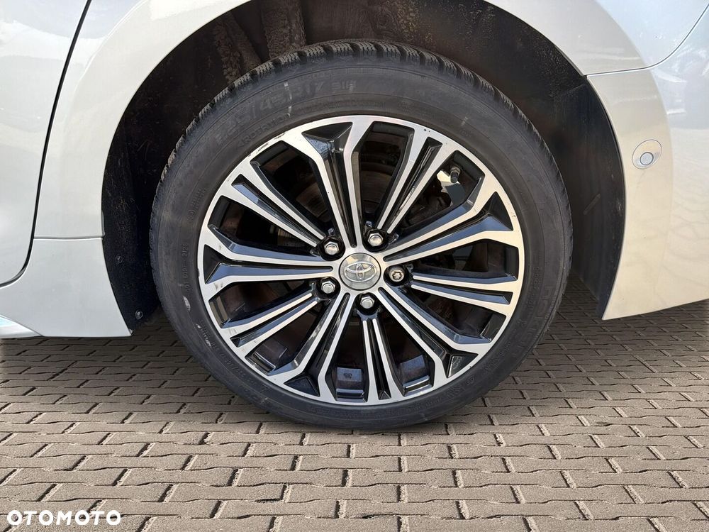 Toyota Corolla 1.8 Hybrid Comfort - 27