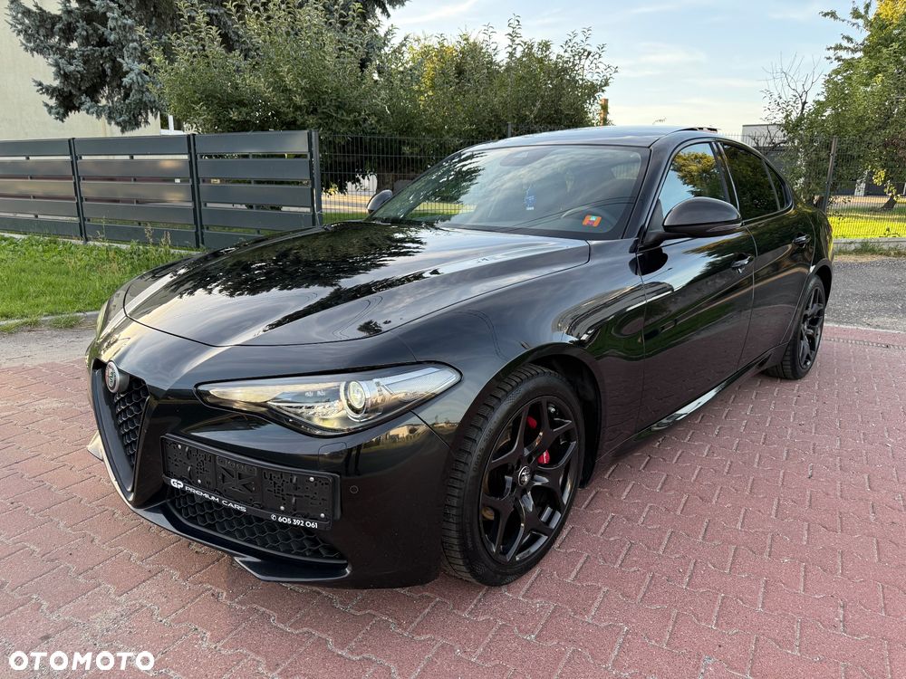 Alfa Romeo Giulia 2.2 AT8 Business - 7