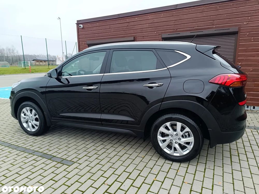 Hyundai Tucson 1.6 GDI BlueDrive Style 2WD - 24