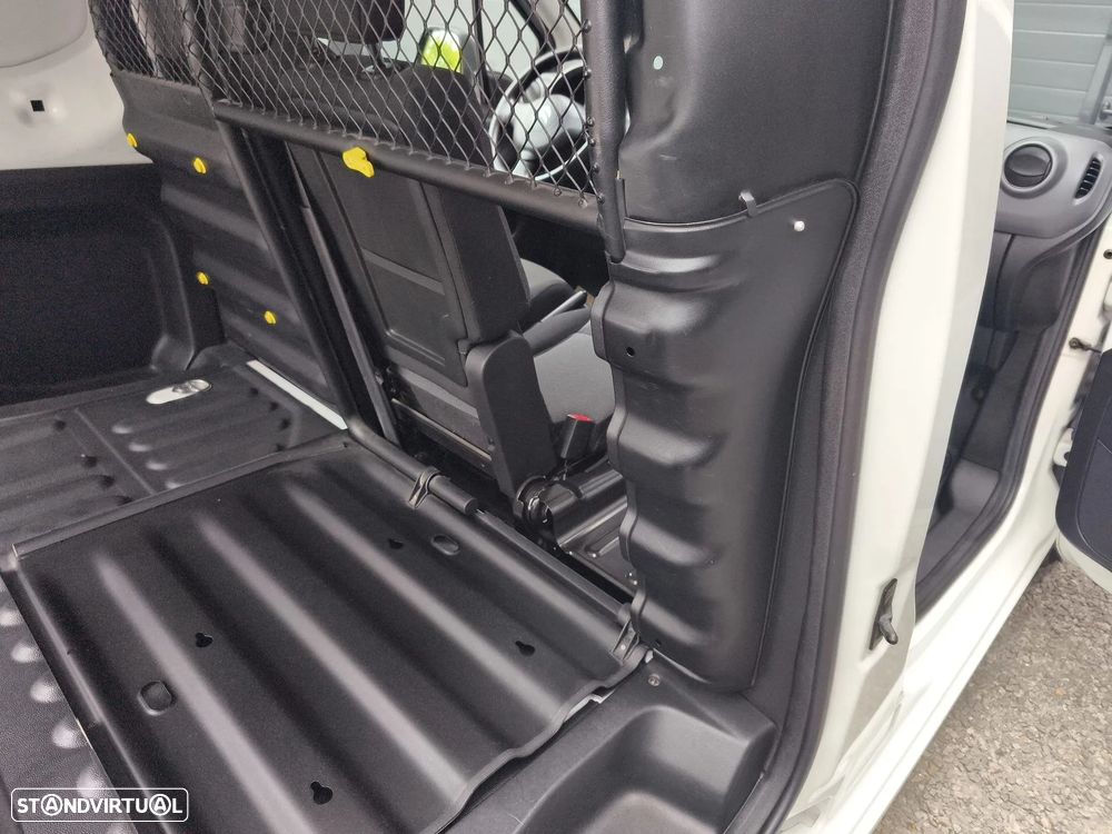 Citroën Berlingo 1.6 BlueHDi L1 3L - 17