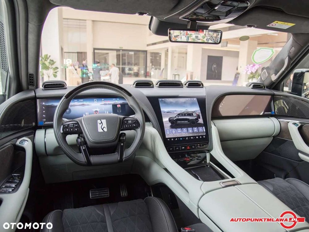 BYD Yangwang U8 - 10