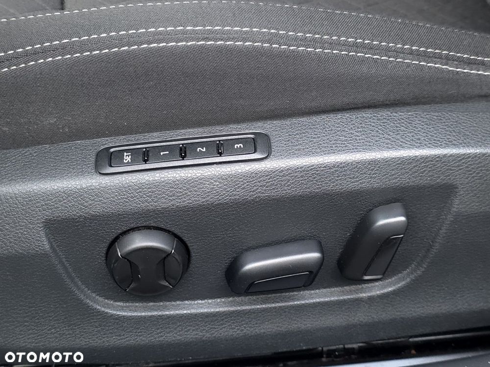 Skoda Superb 2.0 TDI Style DSG - 16