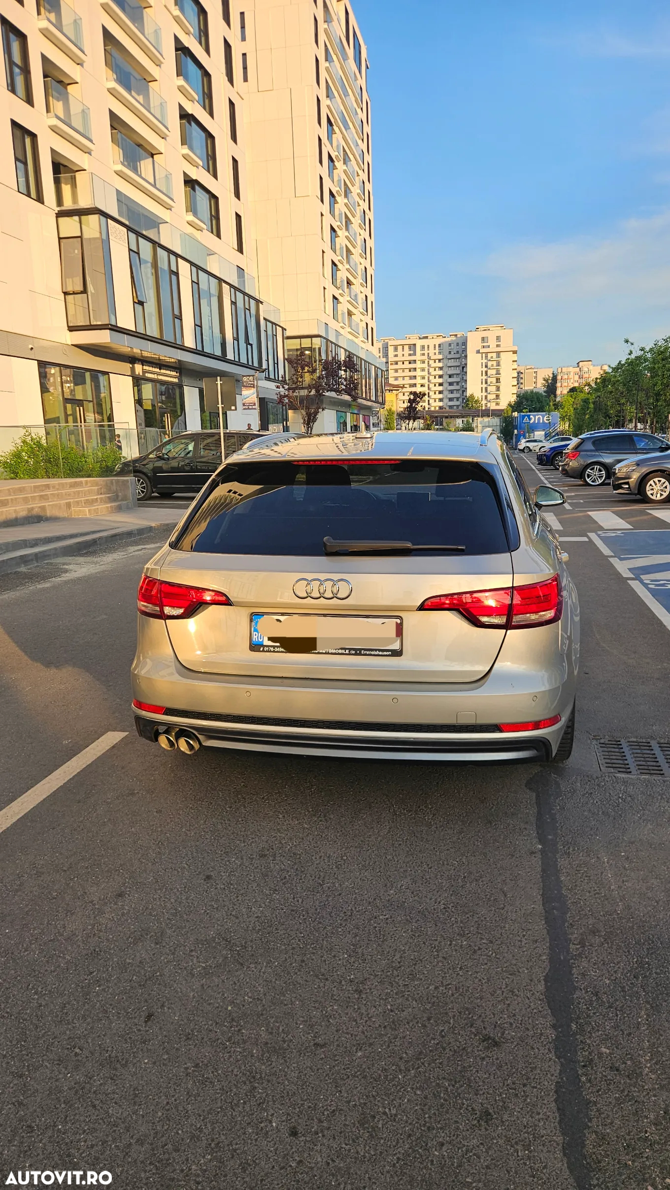 Audi A4 Avant 2.0 TDI S tronic - 3