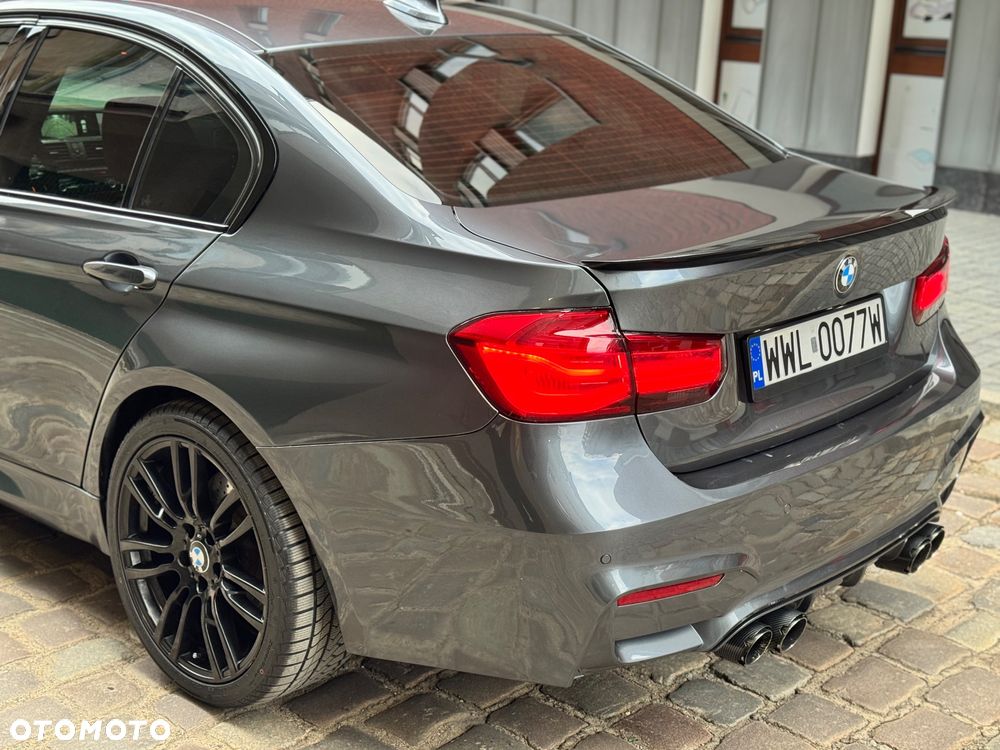 BMW Seria 3 328i Sport Line - 14
