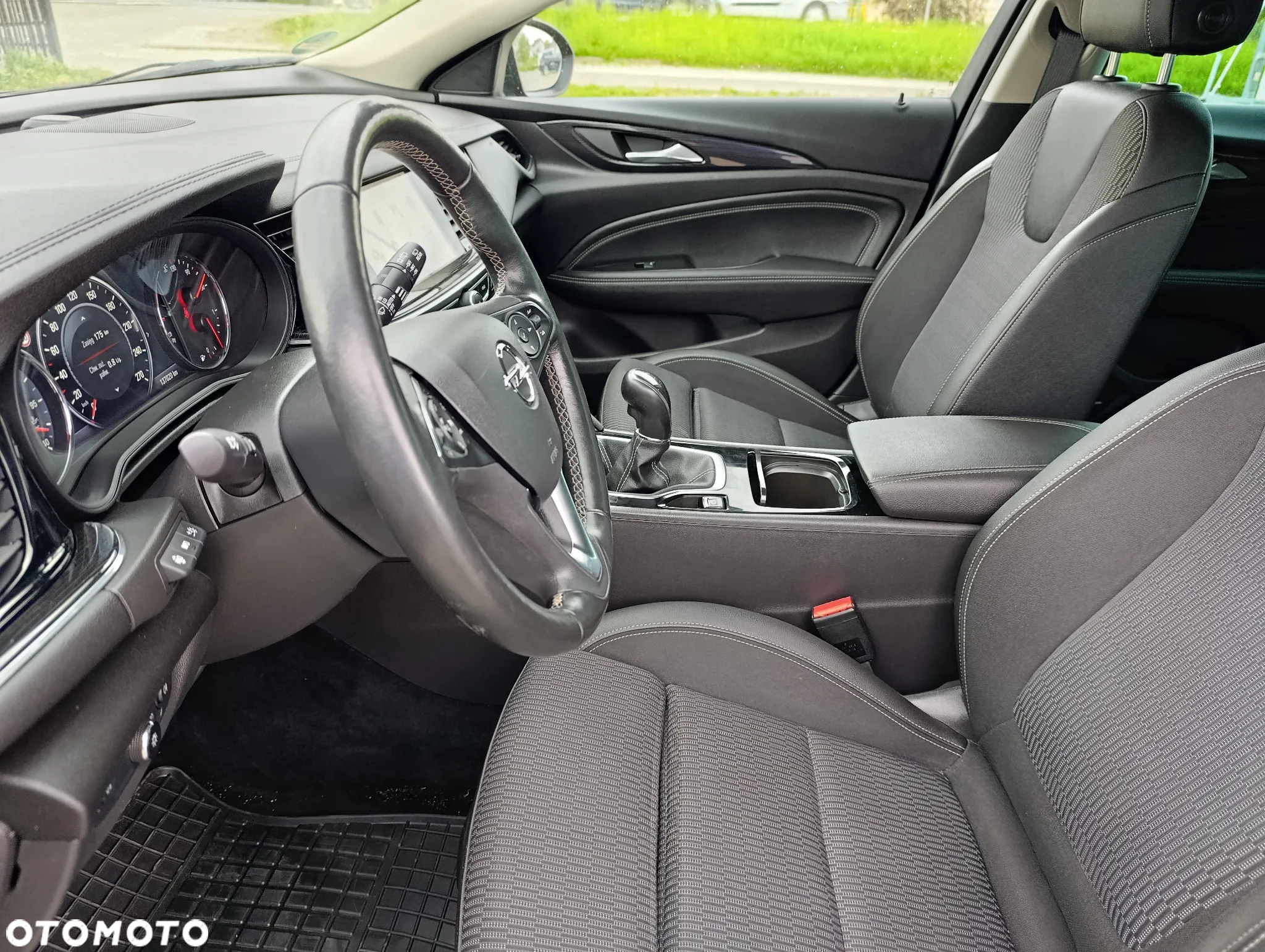 Opel Insignia 2.0 CDTI Sports Tourer 4x4 Cosmo - 12